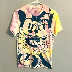 Disneyland t-shirt